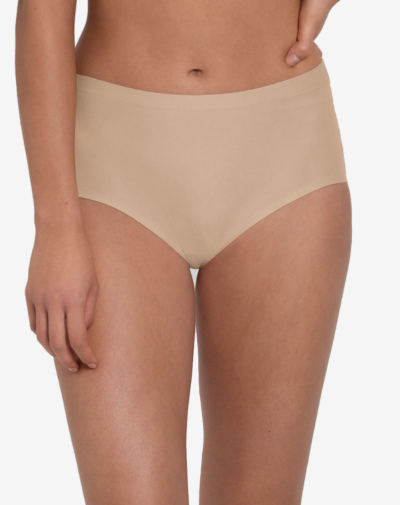 ANITA Essentials tailleslip Deep sand, de ideale basis-serie, zo comfortabel dat je er elke dag wel een aan zult willen hebben!