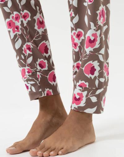 MEY Eternal roses lange pyjama-set Chestnut bruin bloemenprint broek