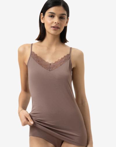 MEY Ami spaghetti top Milk ’n coffee elegante V-hals