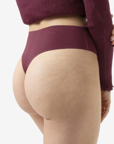 MEY Invisibles string Boysenberry paars met gladde afwerking