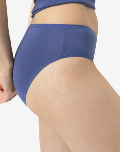 MEY Pure Sense slip Astral nights met gelijmde randafwerking