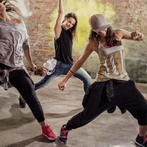Sportbh dans – BHSupport: flexibele sportbh die soepel meebeweegt bij dans en zumba.
